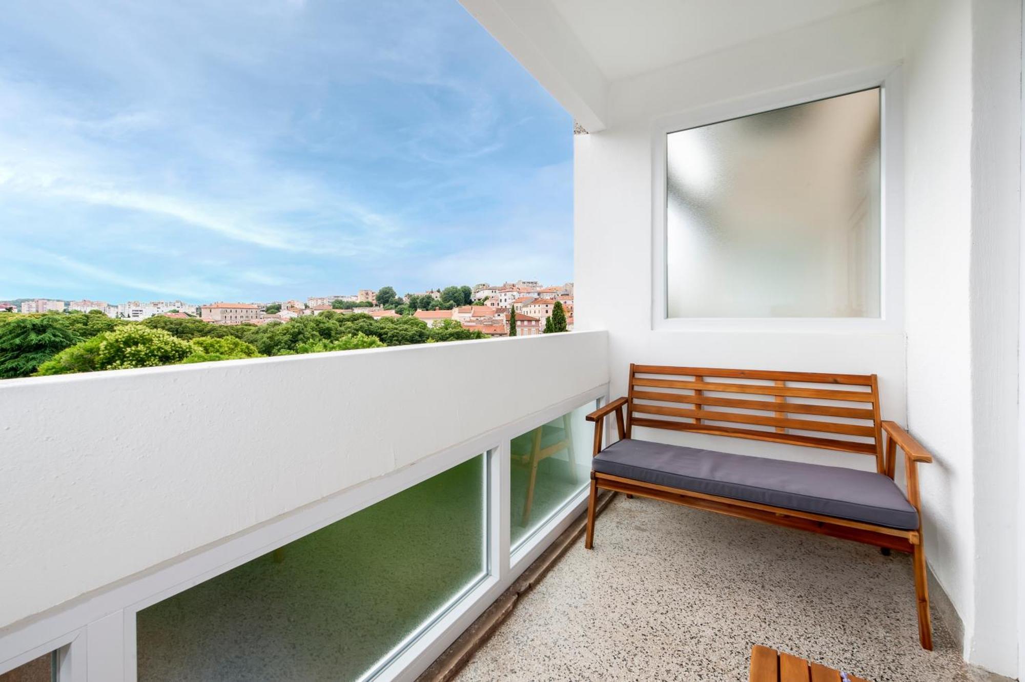 Arena Parkside Residence Pula Buitenkant foto